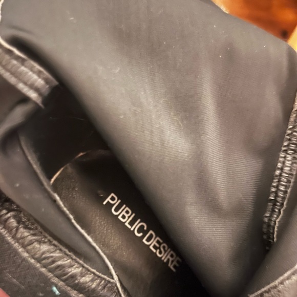Public desire boots - Picture 2 of 4